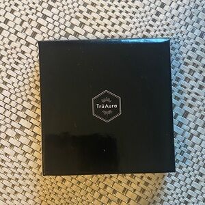 Aura Elegant Black Skincare Box